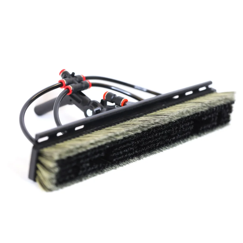 Tucker Alpha Honey Badger Brush - Image 4